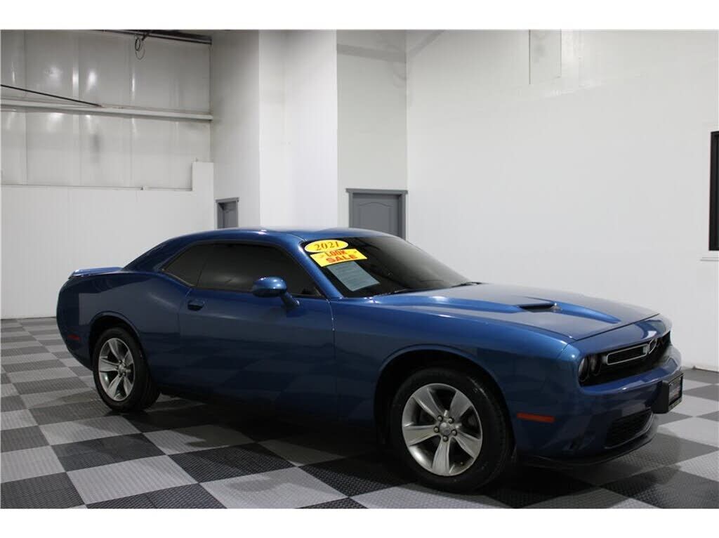 2021 DODGE Challenger
