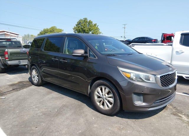 2017 KIA Sedona