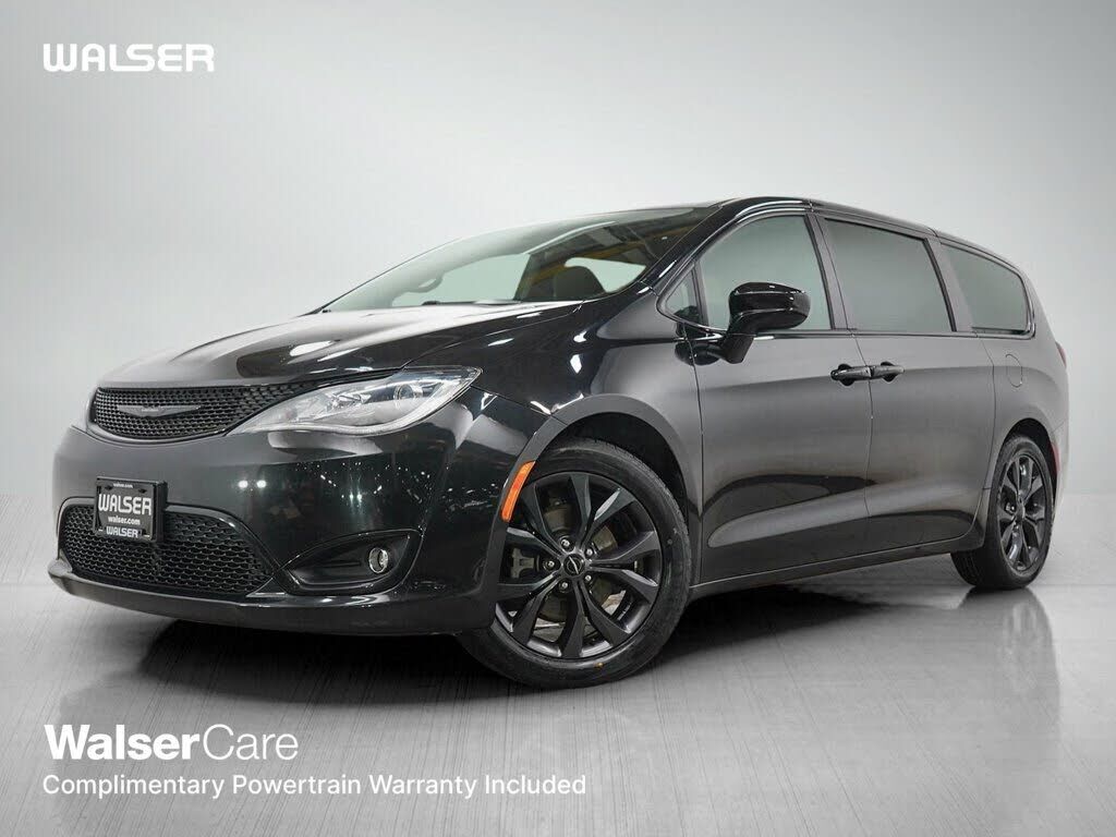 2019 CHRYSLER Pacifica