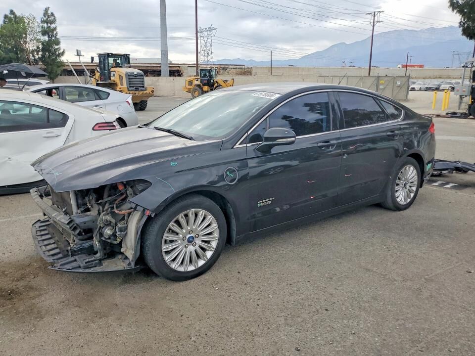 2015 FORD Fusion