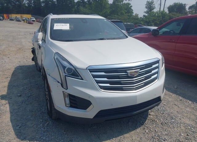 2017 CADILLAC XT5