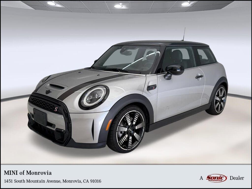 2024 MINI Hardtop