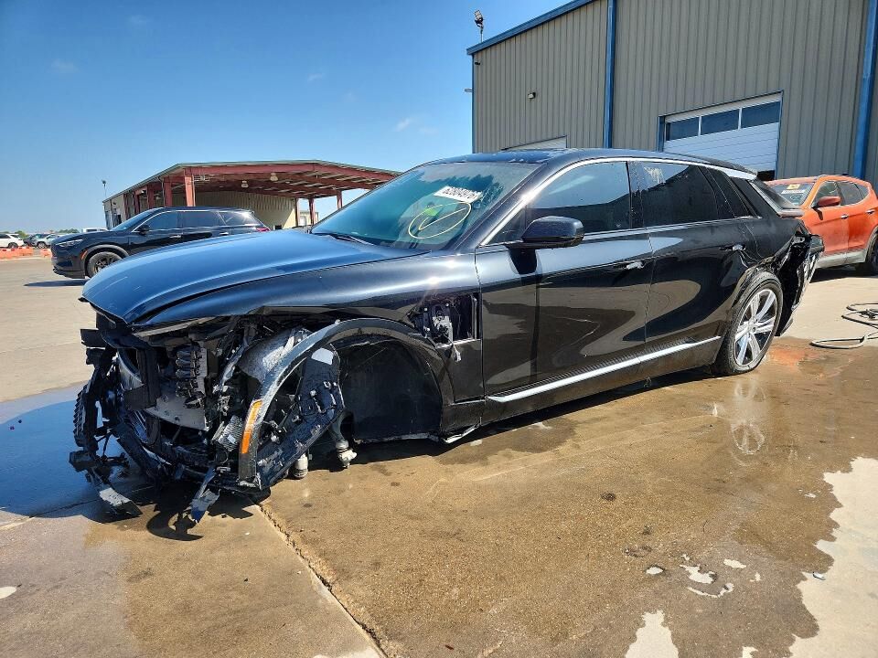 2024 CADILLAC Lyriq