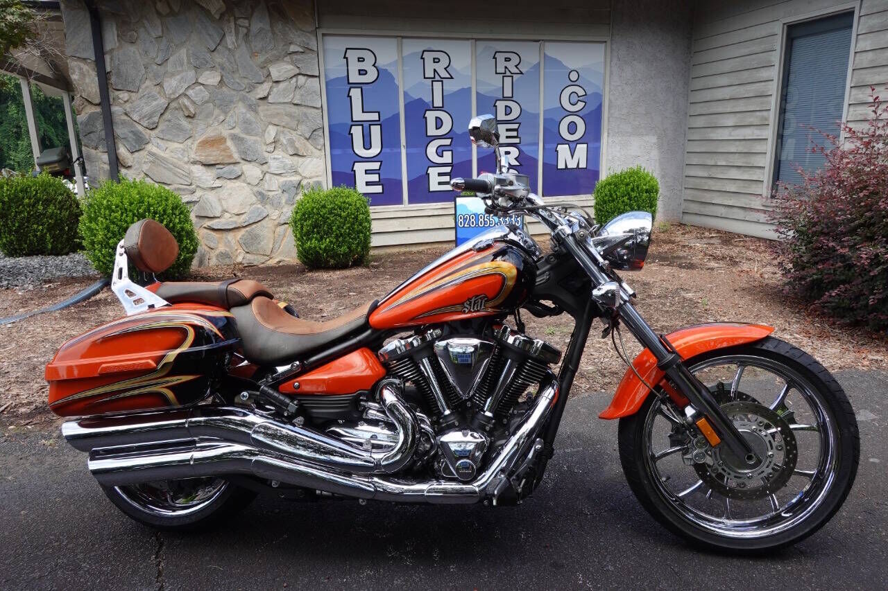 2012 YAMAHA XV1900