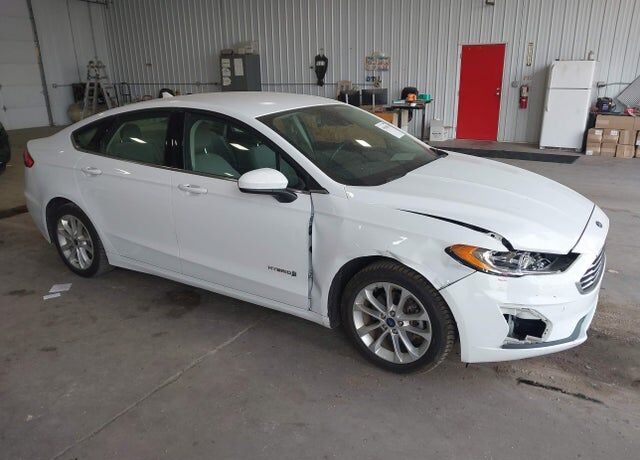2019 FORD Fusion