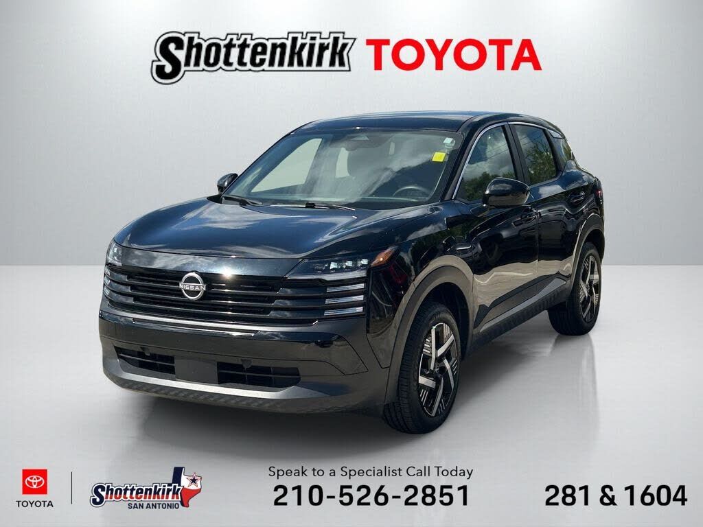 2025 NISSAN Kicks