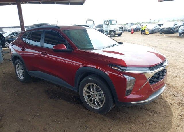 2024 CHEVROLET Trax