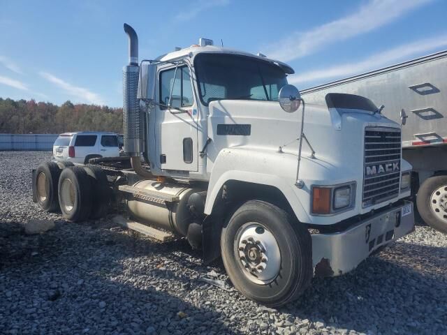 2000 MACK CH