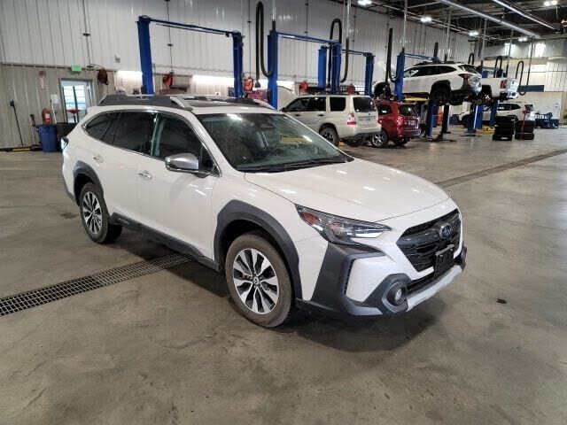 2024 SUBARU Outback