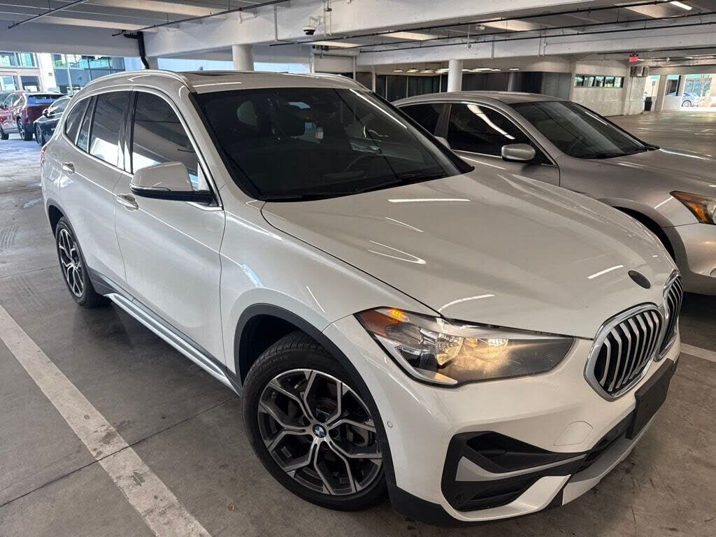 2022 BMW X1