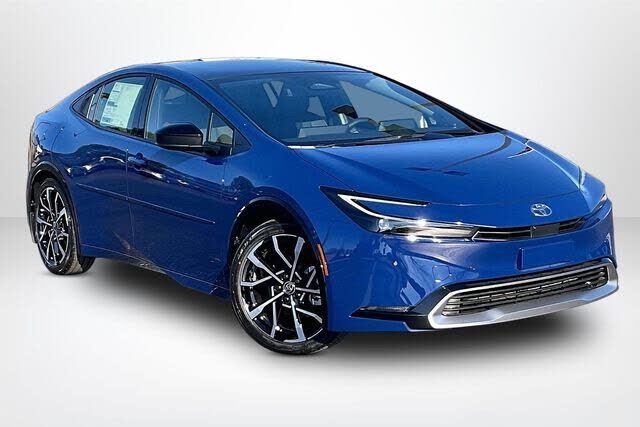 2024 TOYOTA Prius