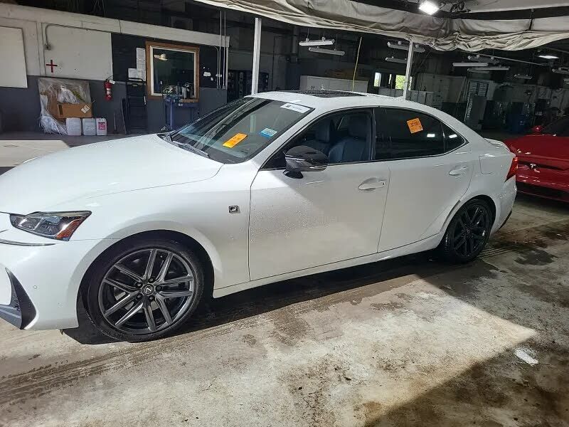 2020 LEXUS IS