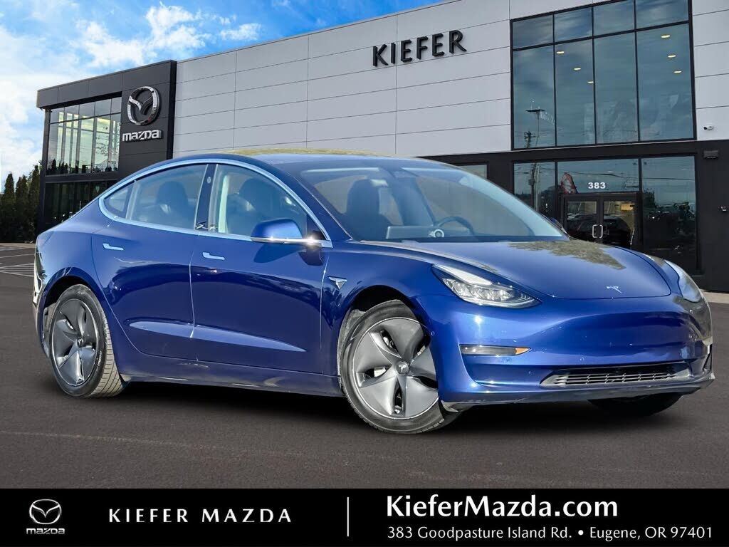 2020 TESLA Model 3