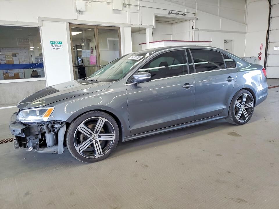 2015 VOLKSWAGEN Jetta