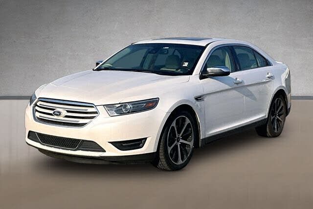 2015 FORD Taurus