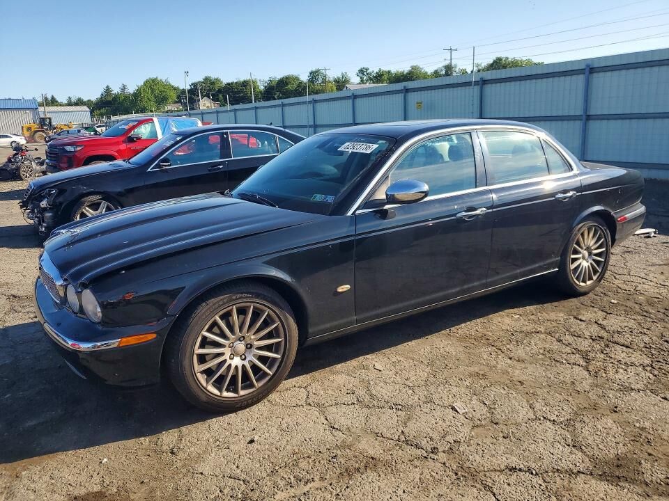 2007 JAGUAR XJ