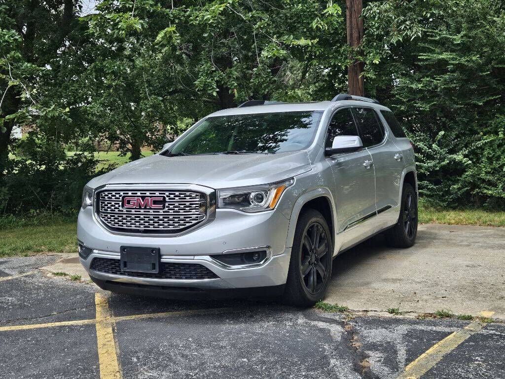 2017 GMC Acadia