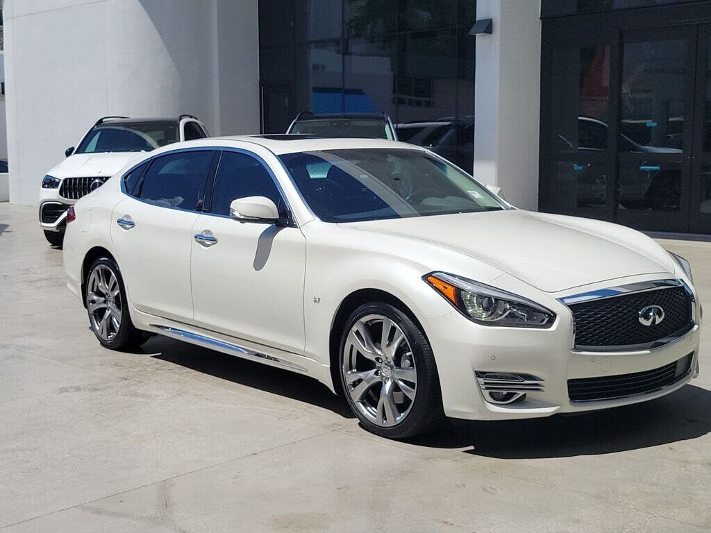 2018 INFINITI Q70L