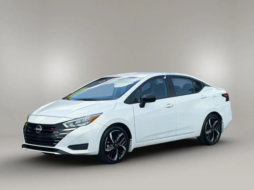 2024 NISSAN Versa