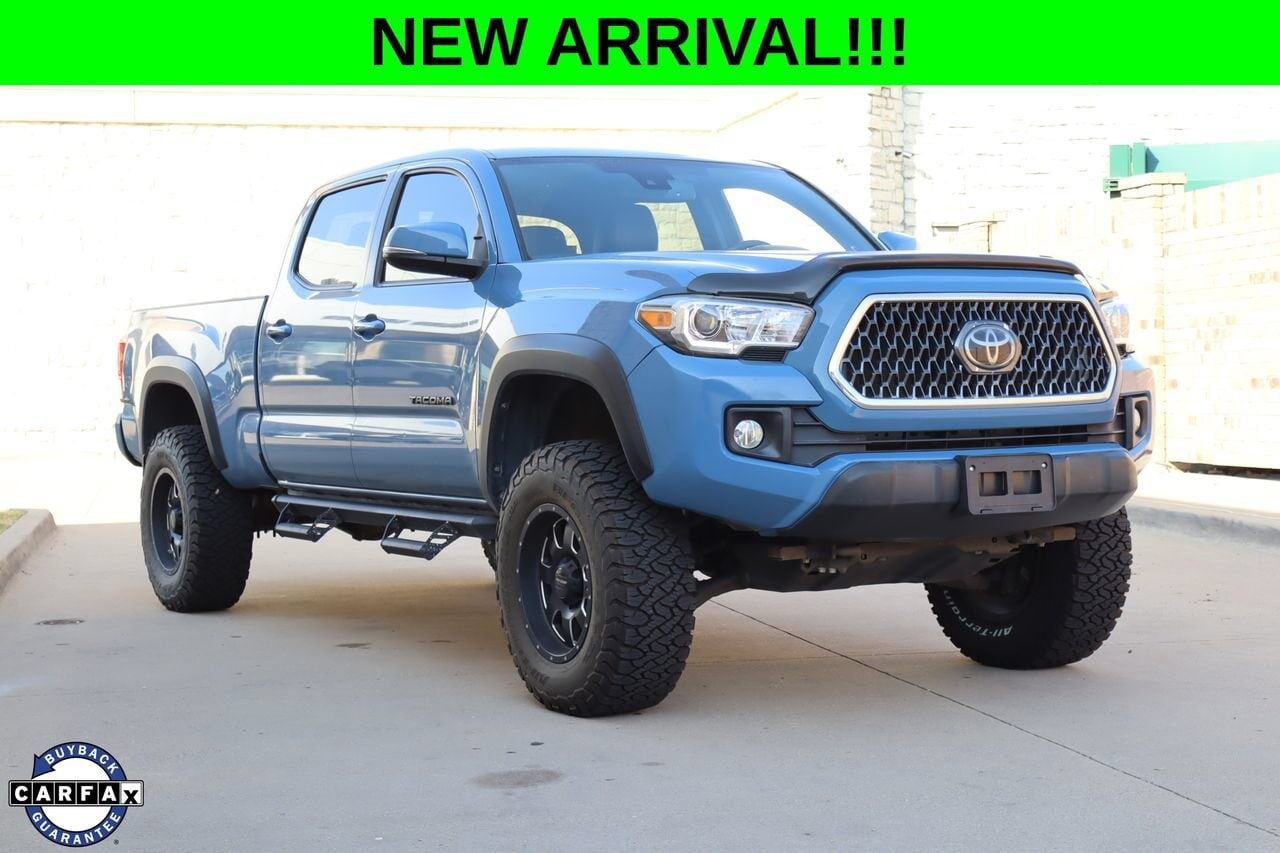 2019 TOYOTA Tacoma
