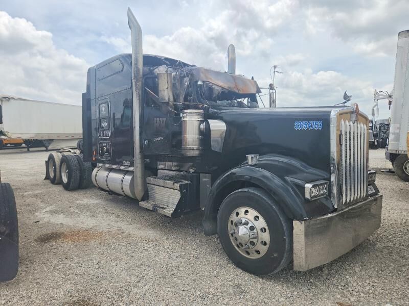 2022 KENWORTH W9 Series