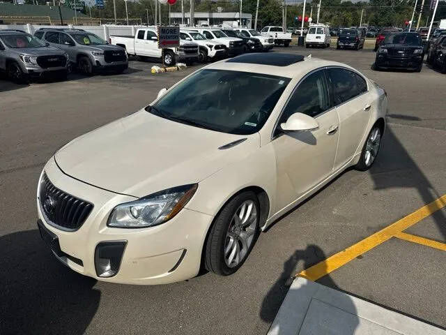 2012 BUICK Regal