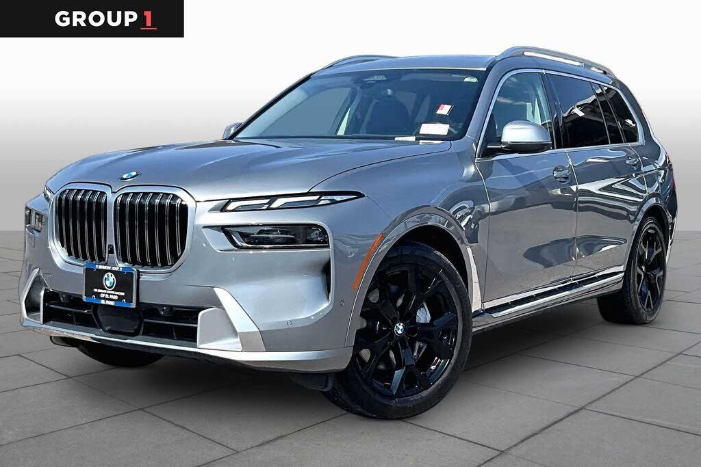 2025 BMW X7