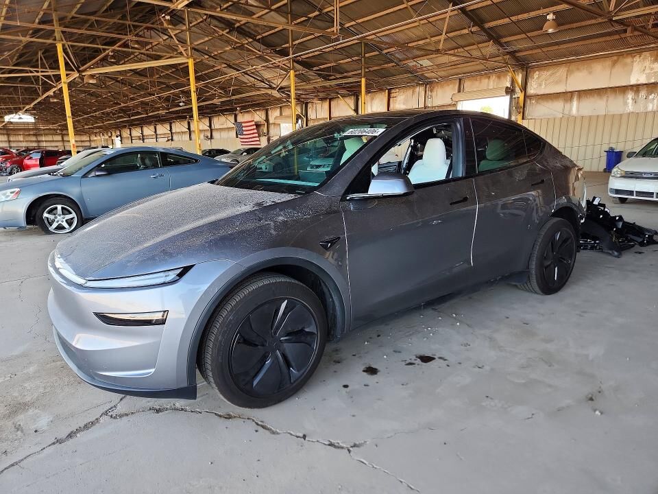 2026 TESLA Model Y