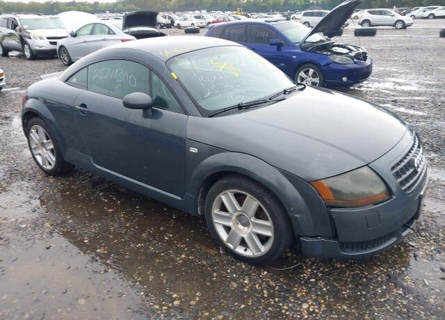 2004 AUDI TT