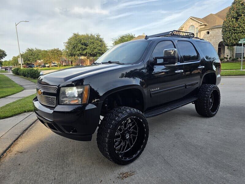 2013 CHEVROLET Tahoe