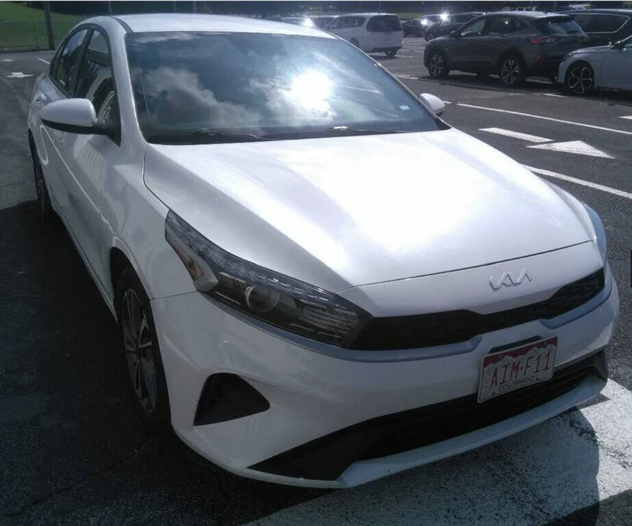 2023 KIA Forte