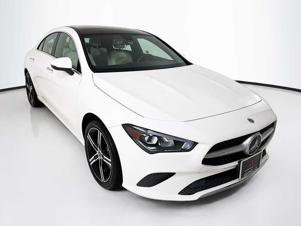 2022 MERCEDES-BENZ CLA-Class