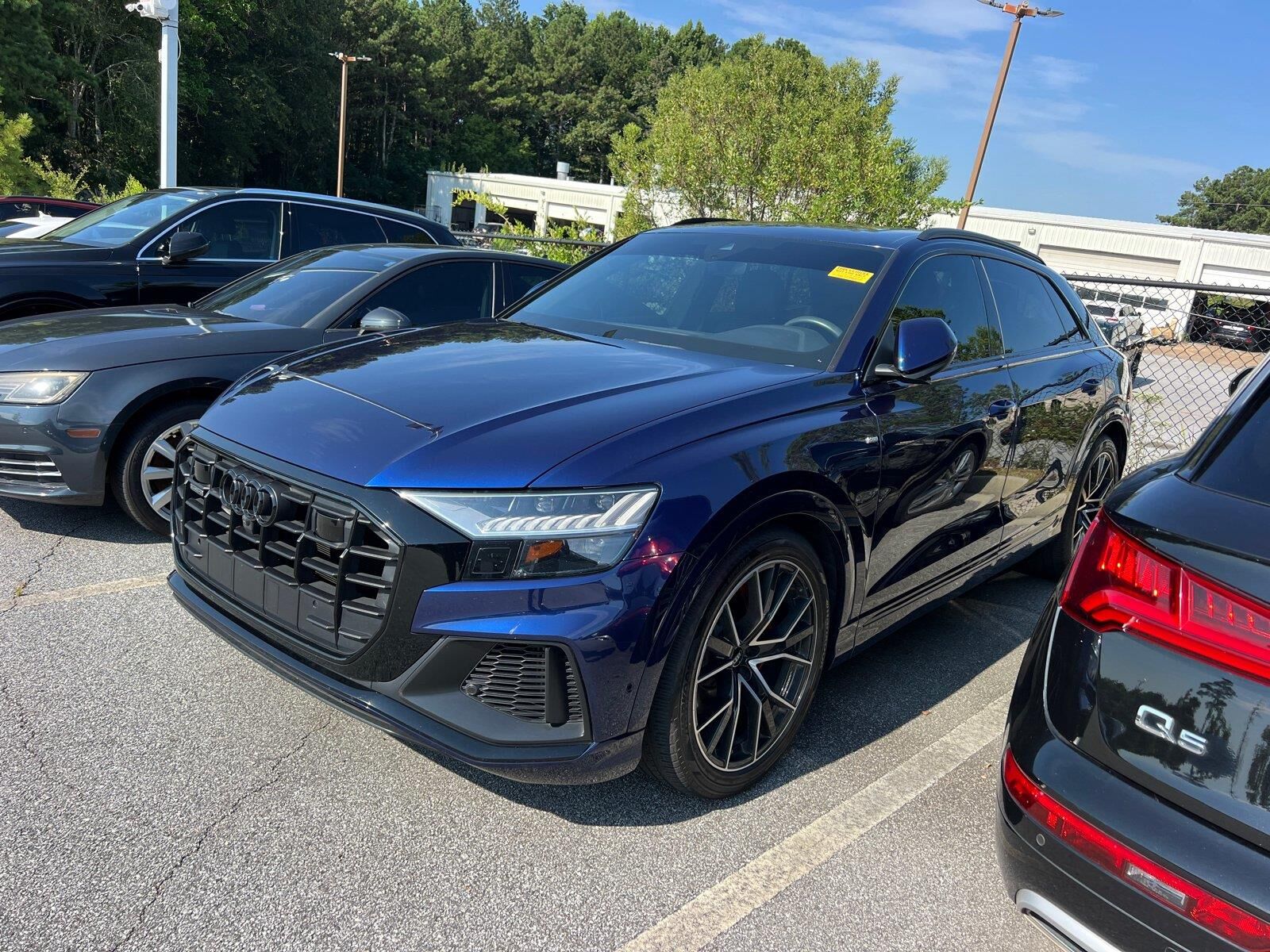 2021 AUDI Q8