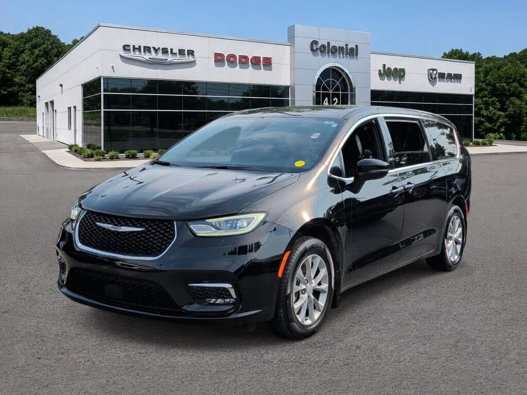 2025 CHRYSLER Pacifica