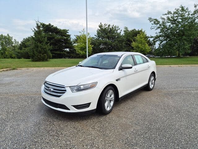 2018 FORD Taurus