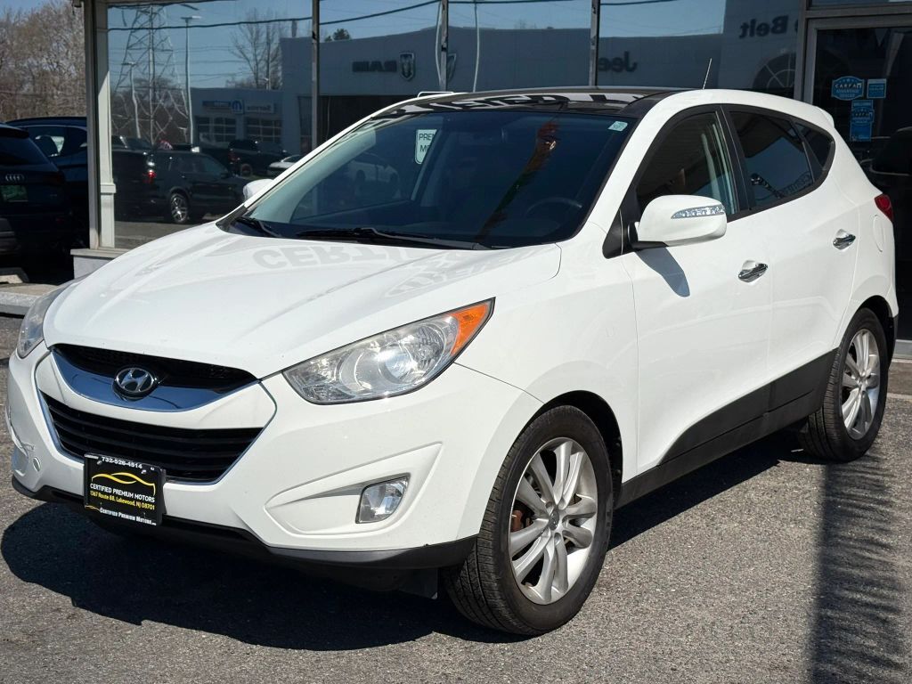 2011 HYUNDAI Tucson