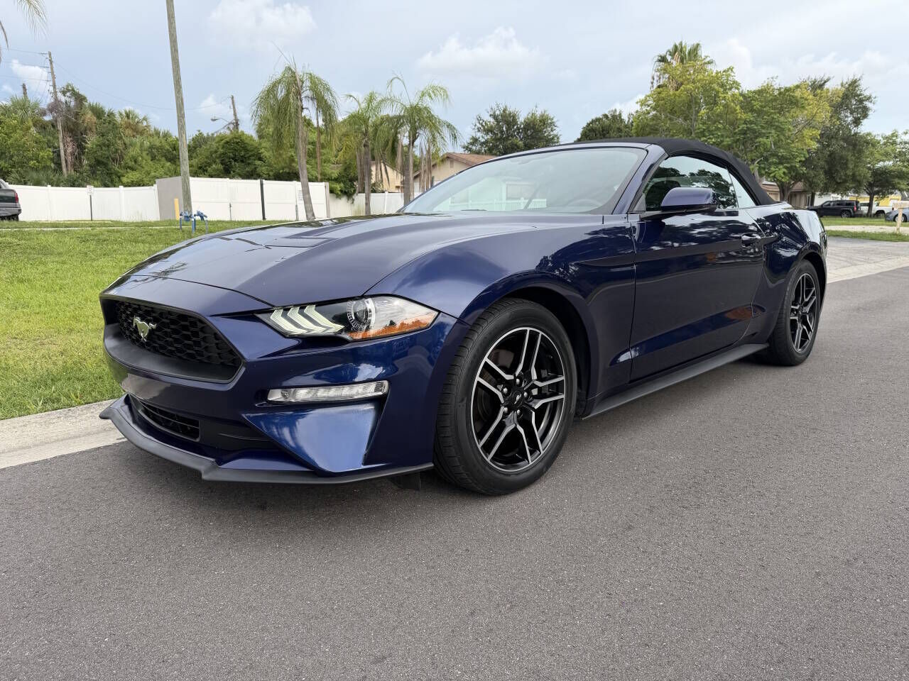 2020 FORD Mustang