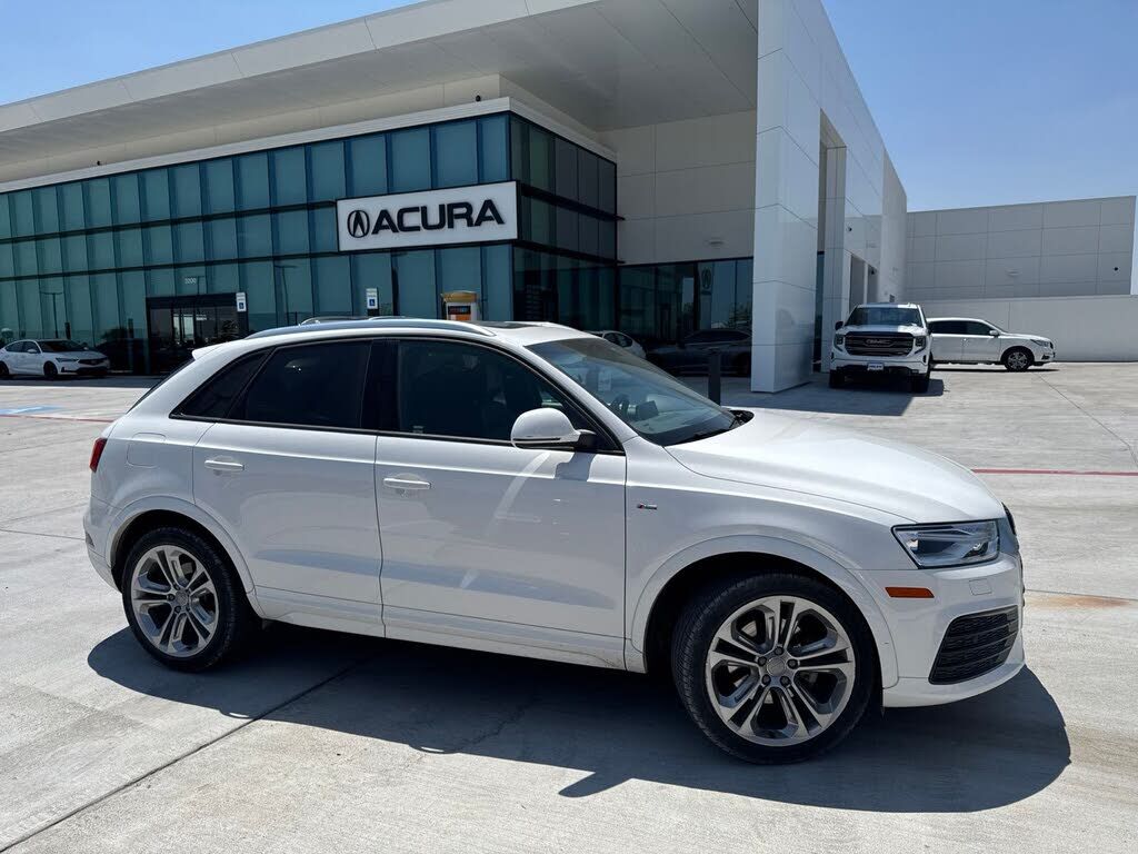 2018 AUDI Q3