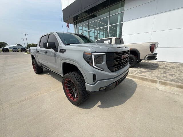 2024 GMC Sierra