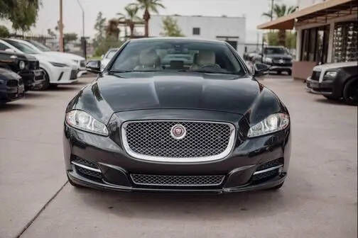2015 JAGUAR XJ