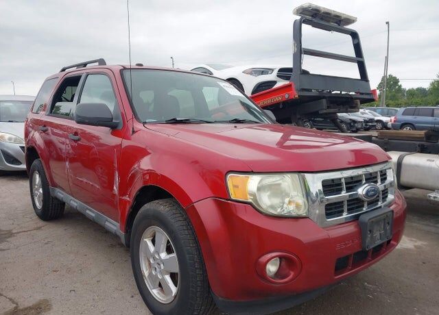 2010 FORD Escape