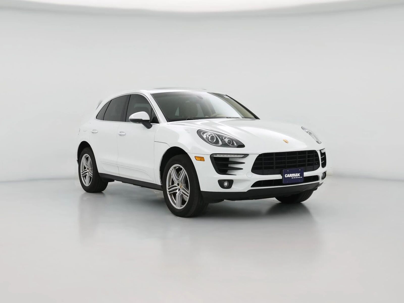2015 PORSCHE Macan