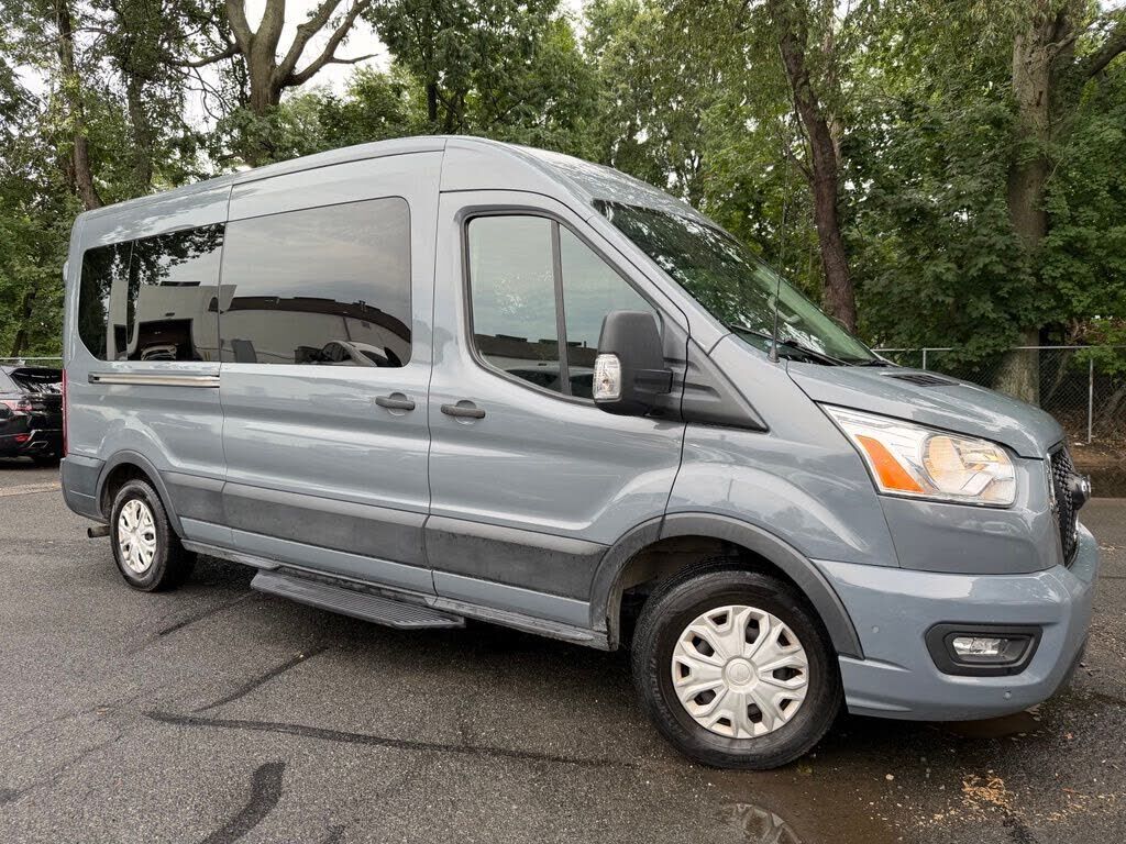 2022 FORD Transit