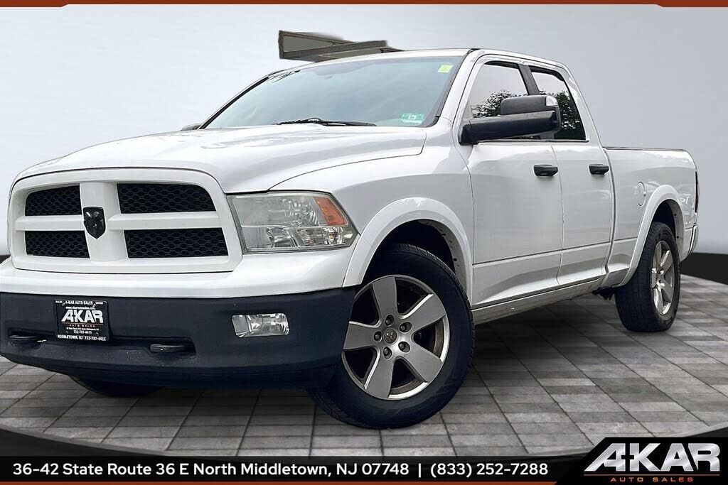 2012 DODGE Ram