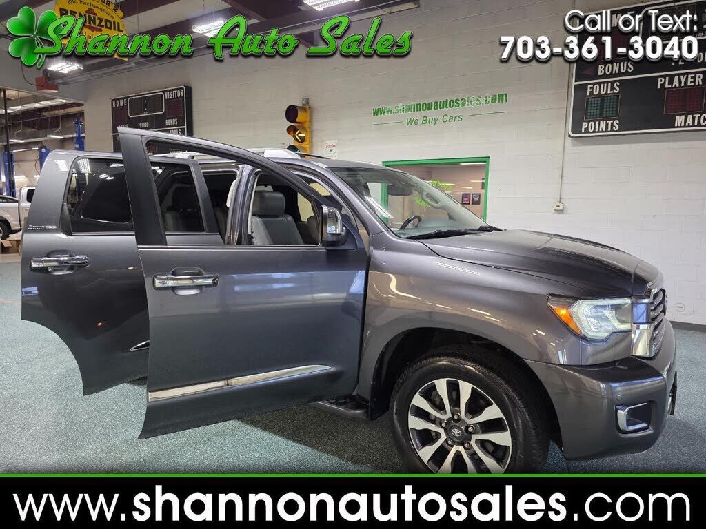 2018 TOYOTA Sequoia