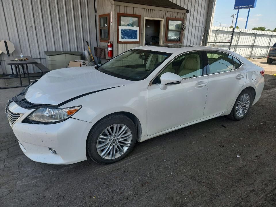 2015 LEXUS ES