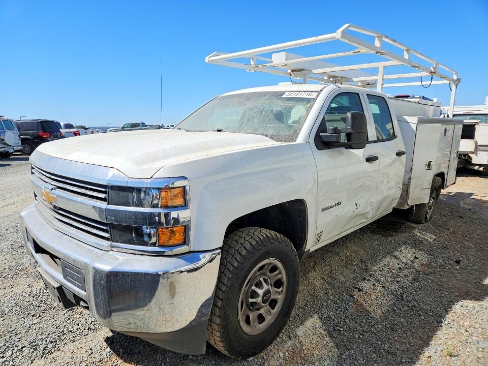 2018 CHEVROLET Silverado