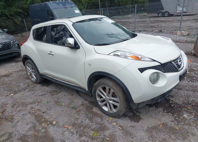 2011 NISSAN Juke