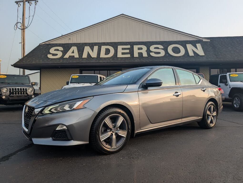 2021 NISSAN Altima