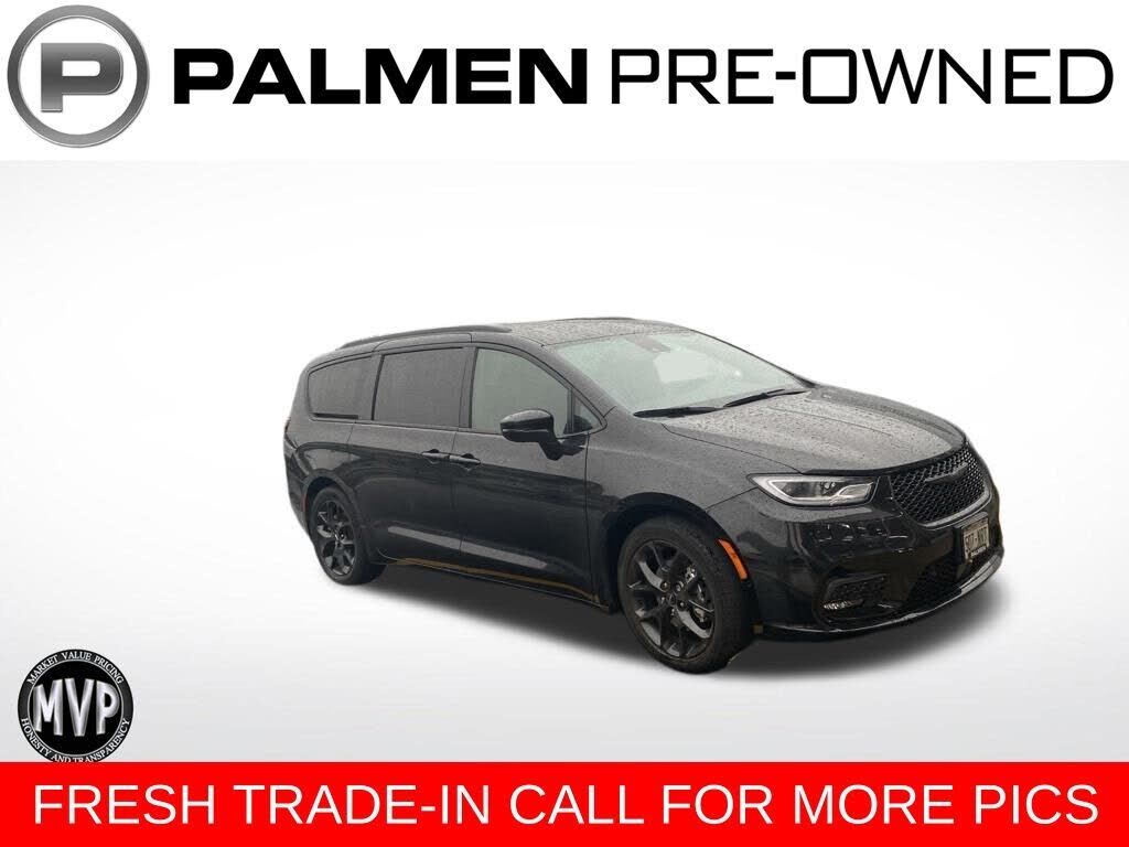 2023 CHRYSLER Pacifica